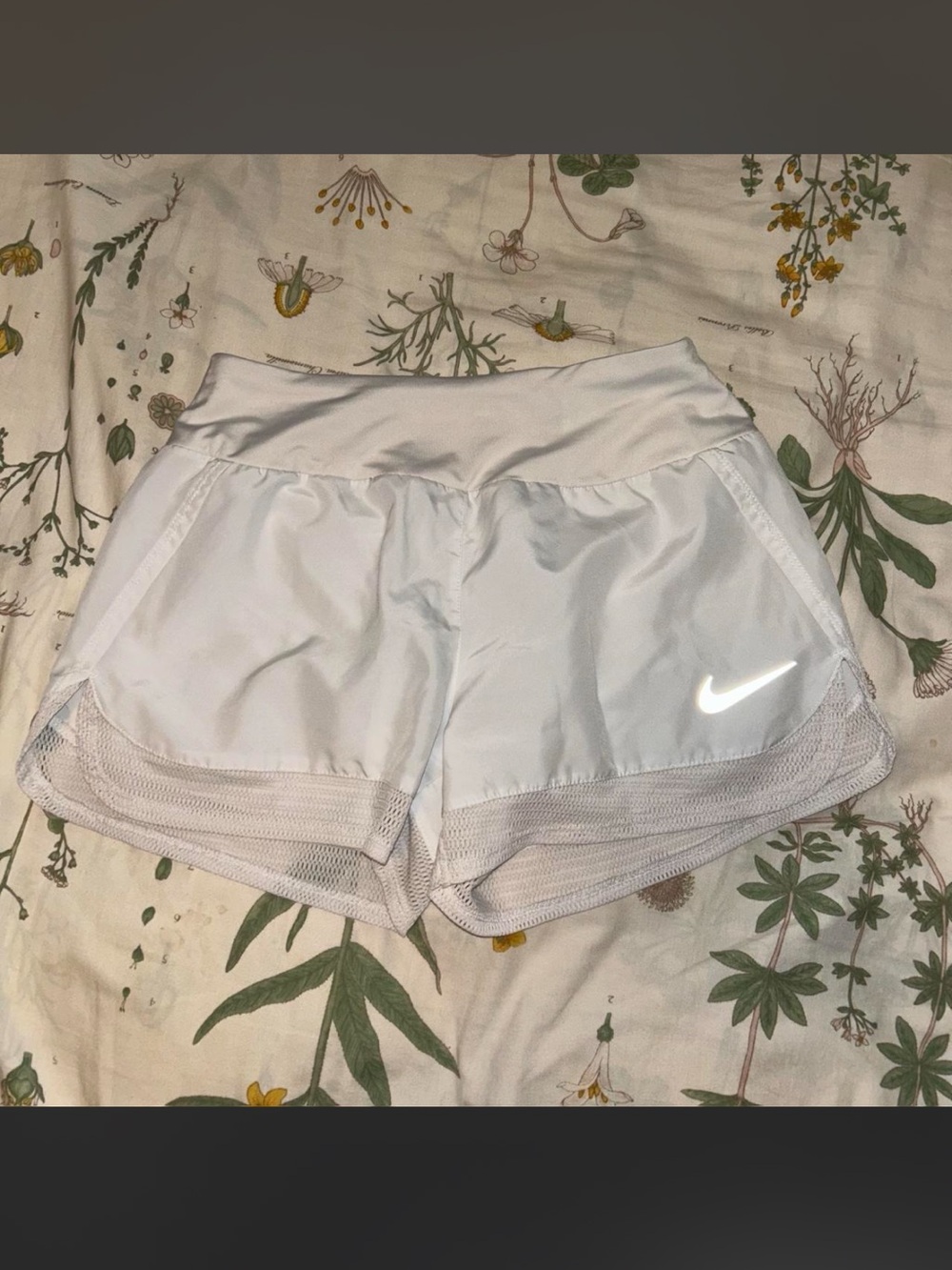 Nike white shorts
